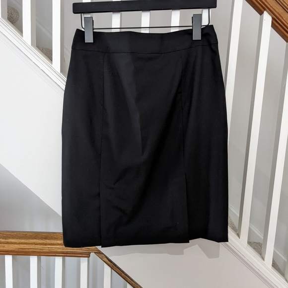 NWOT Banana Republic black wool suit pencil skirt, black, - size 6 petite - Picture 14 of 14